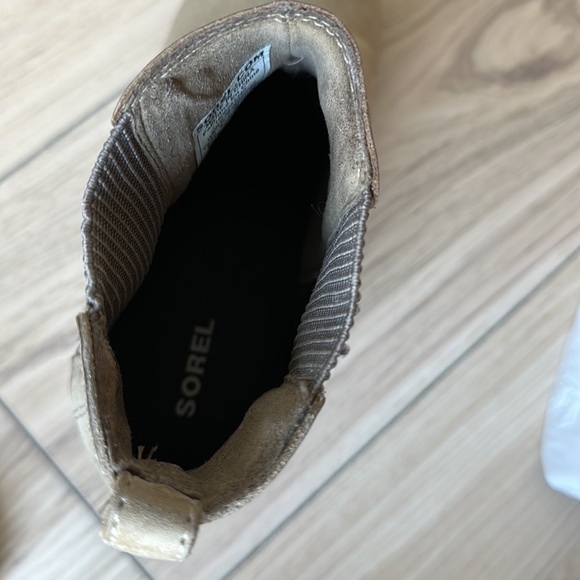 Sorel Joan of Arctic Chelsea Wedge Boots - Picture 6 of 7